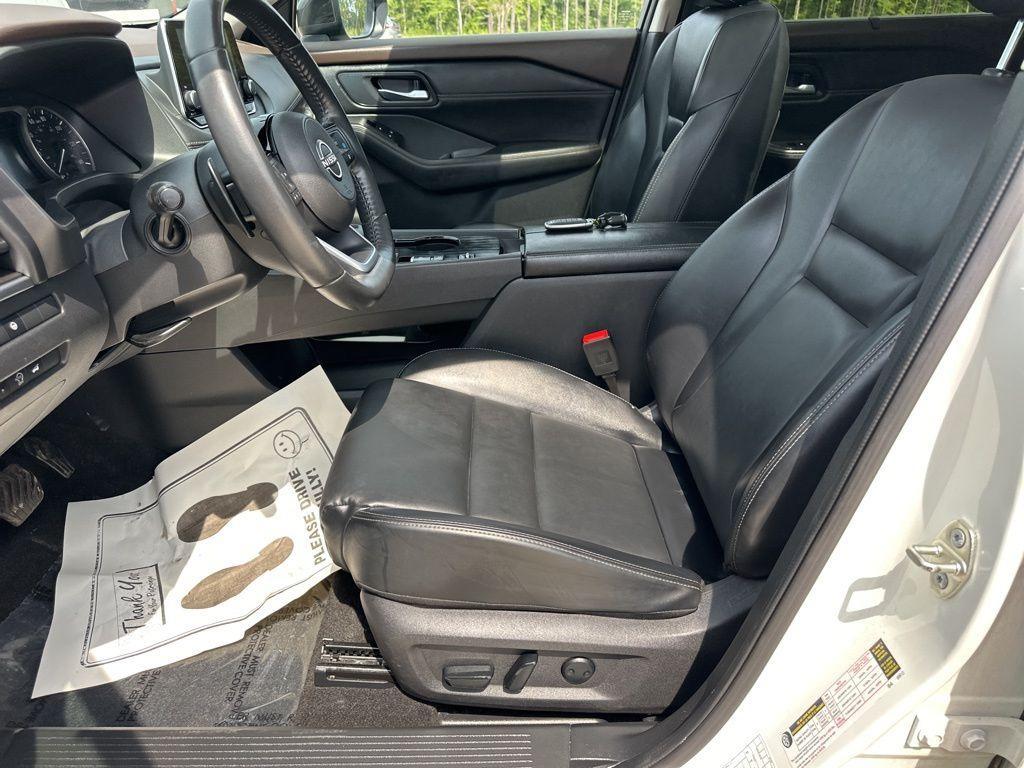used 2023 Nissan Rogue car, priced at $23,300