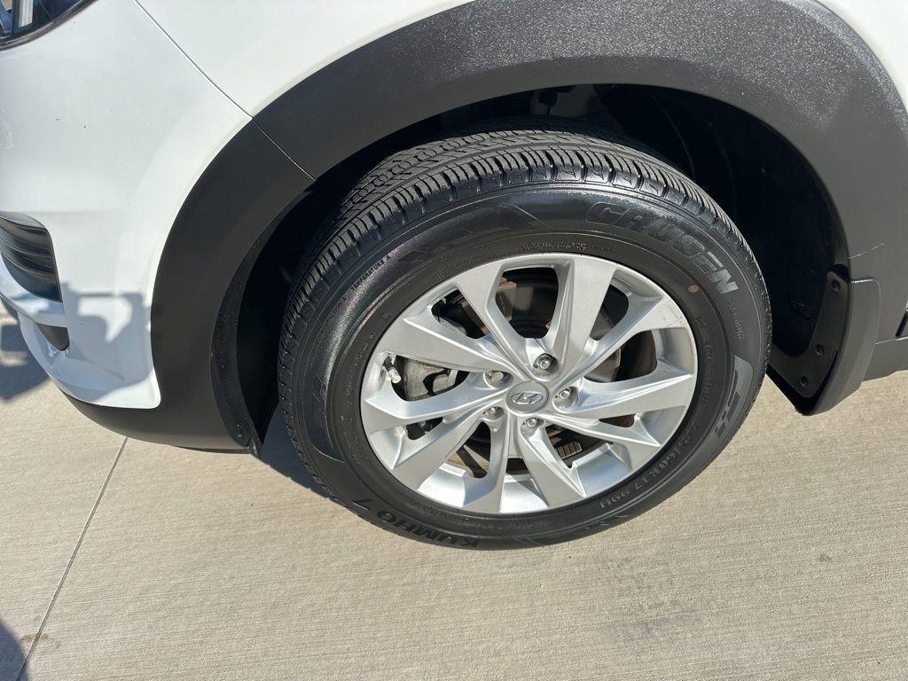 used 2021 Hyundai Tucson car, priced at $17,900