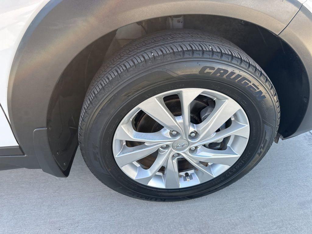 used 2021 Hyundai Tucson car, priced at $17,900