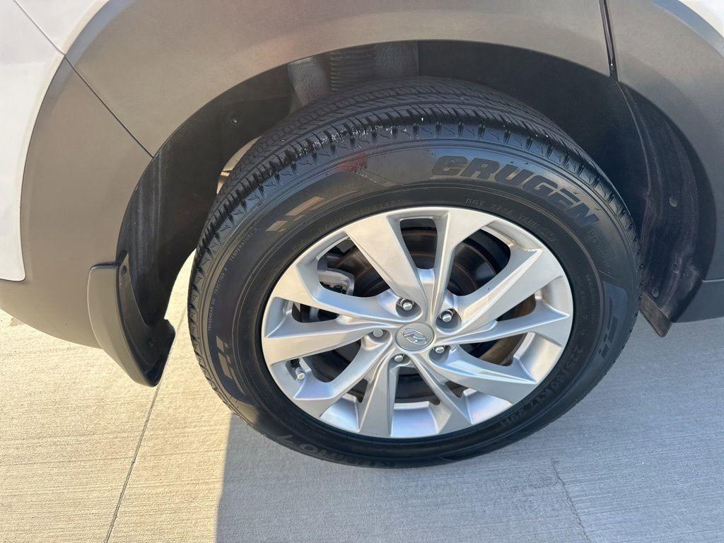 used 2021 Hyundai Tucson car, priced at $17,900