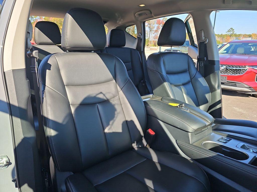 used 2024 Nissan Murano car, priced at $27,100