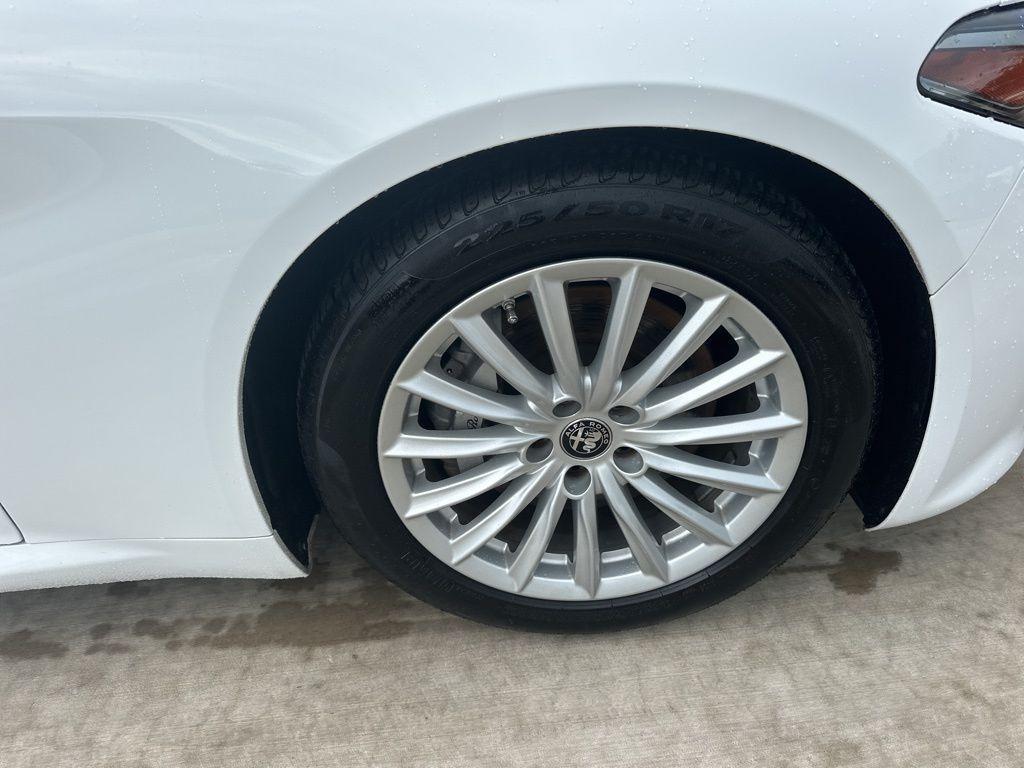 used 2022 Alfa Romeo Giulia car, priced at $22,600