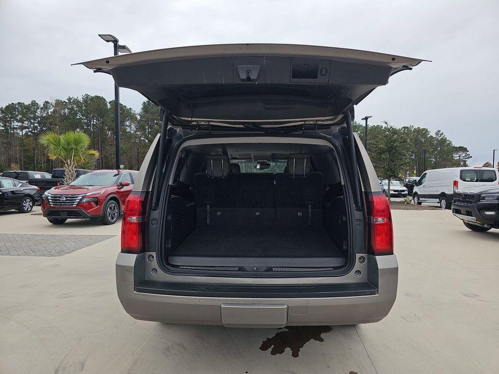 used 2017 Chevrolet Suburban car, priced at $17,700