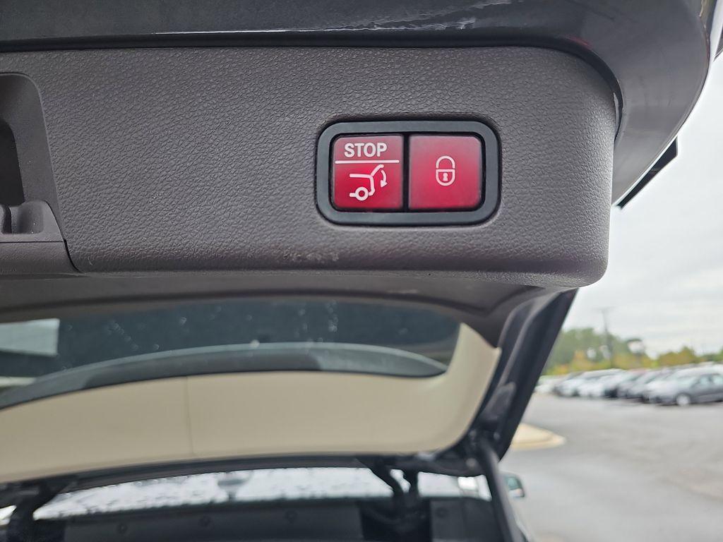 used 2017 Mercedes-Benz GLE 350 car, priced at $14,200