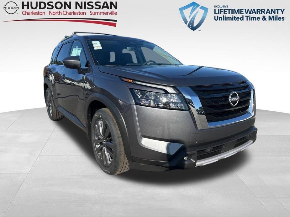 new 2025 Nissan Pathfinder car, priced at $48,950