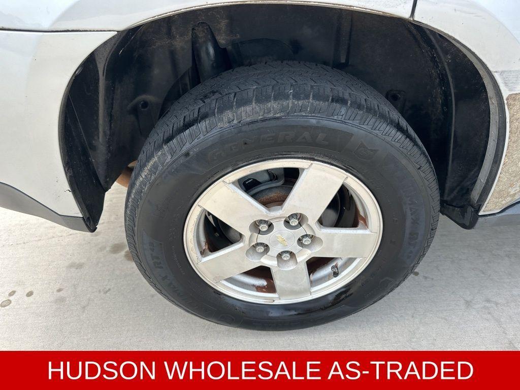 used 2009 Chevrolet Equinox car, priced at $1,800