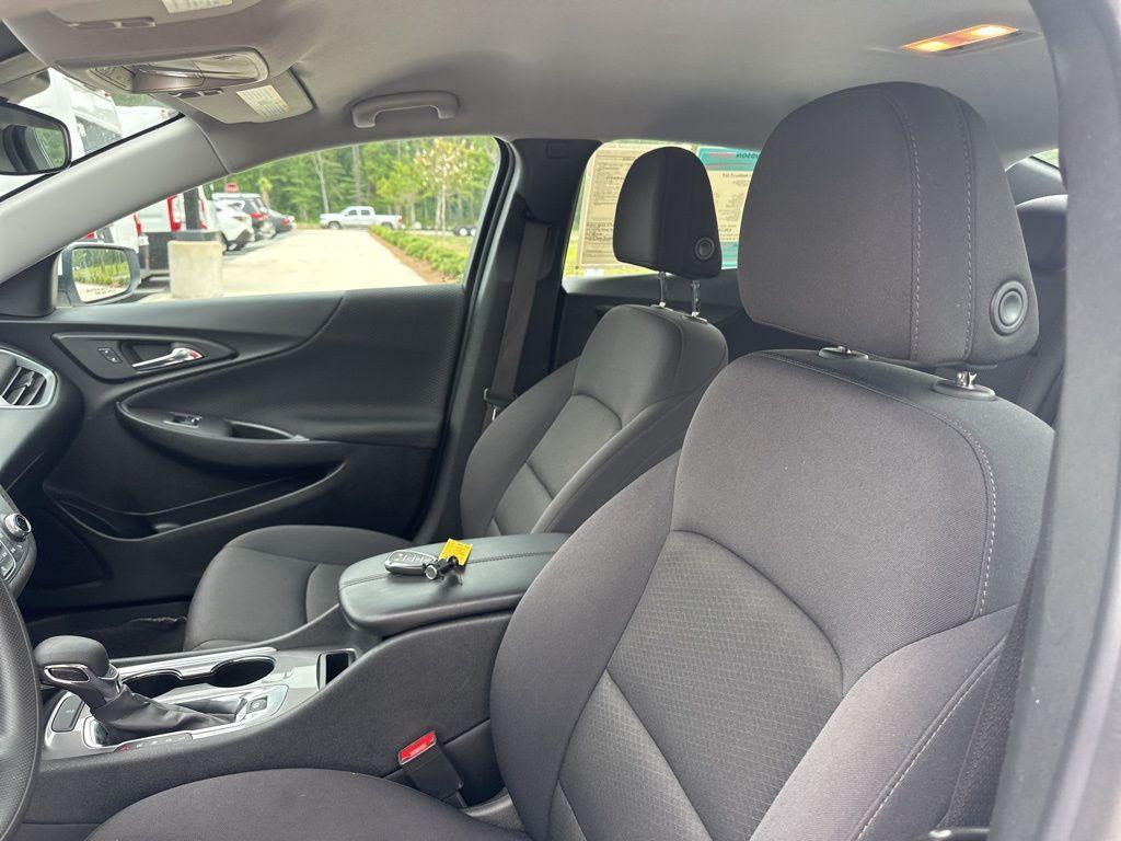 used 2023 Chevrolet Malibu car, priced at $17,900