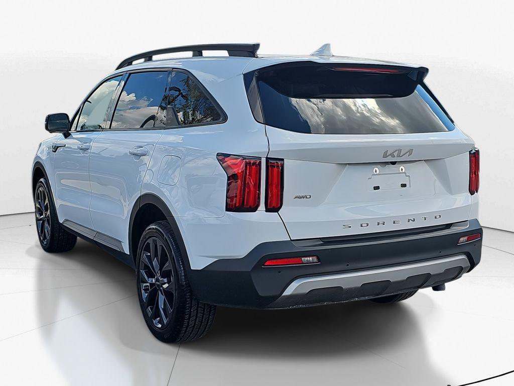 used 2022 Kia Sorento car, priced at $29,900