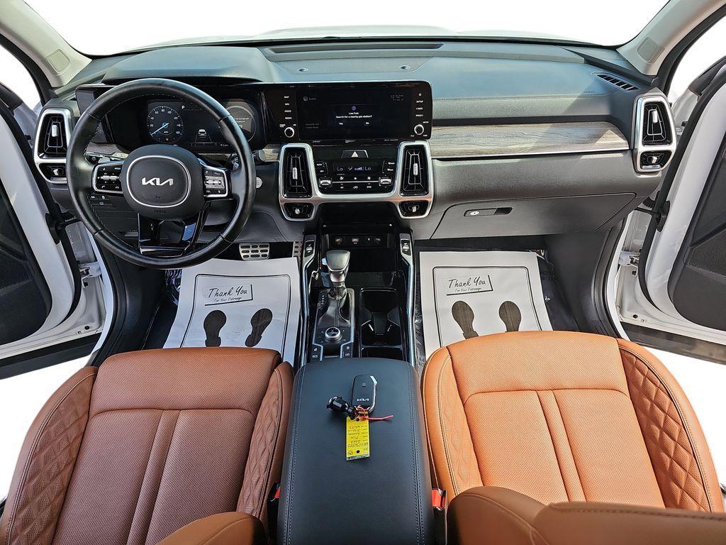 used 2022 Kia Sorento car, priced at $29,900