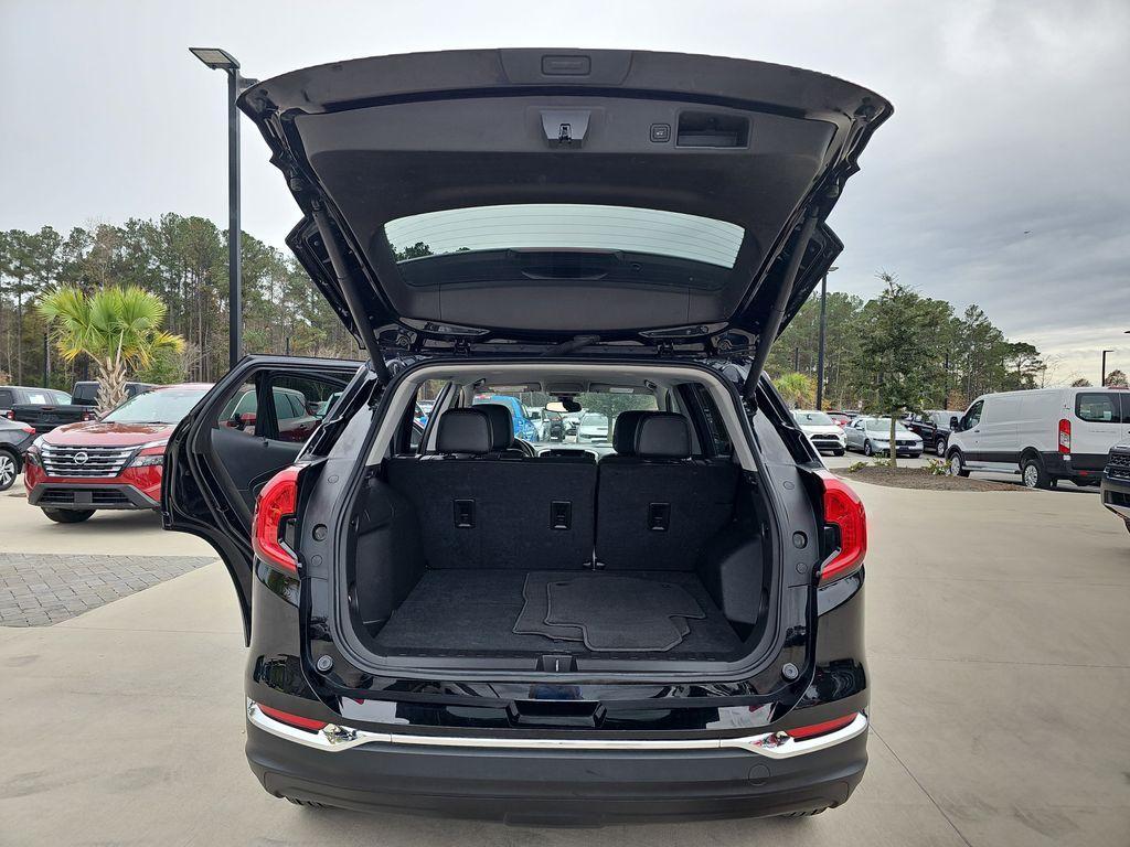 used 2024 GMC Terrain car, priced at $21,900