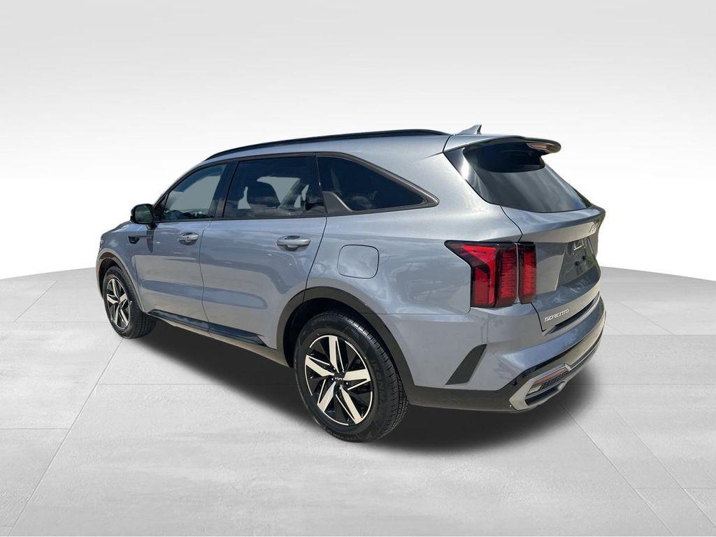 used 2023 Kia Sorento car, priced at $26,600