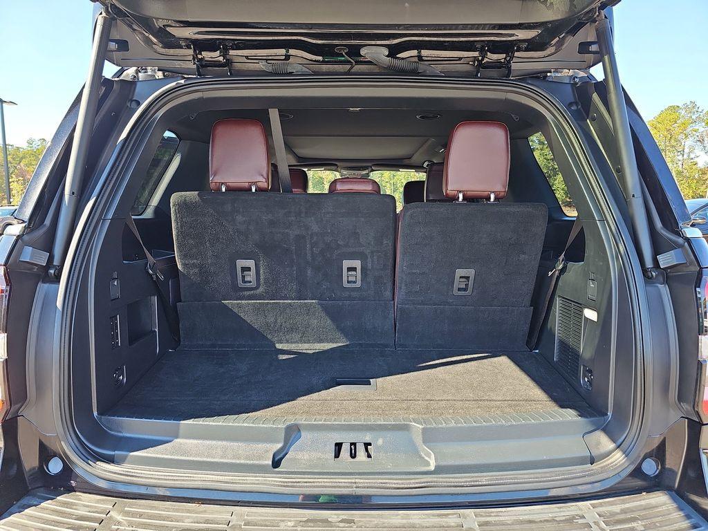 used 2023 Ford Expedition car, priced at $41,500