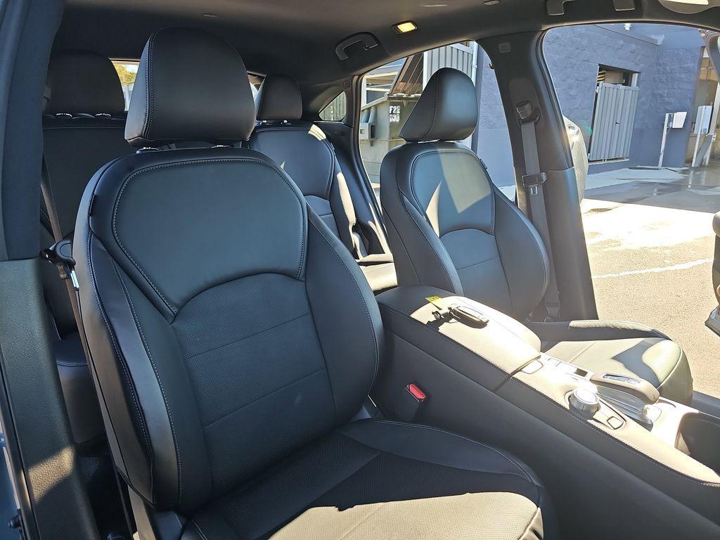 used 2025 INFINITI QX55 car, priced at $40,900