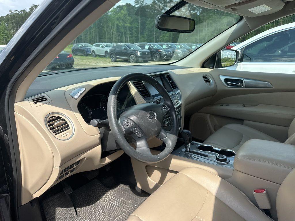 used 2018 Nissan Pathfinder car, priced at $16,400