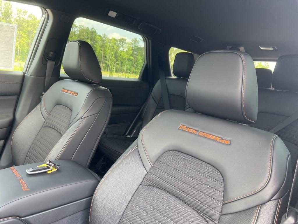 new 2025 Nissan Pathfinder car, priced at $43,967