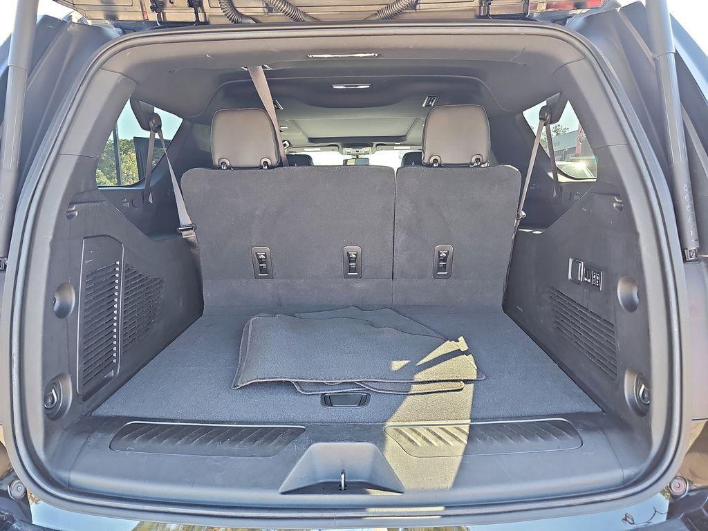 used 2021 GMC Yukon XL car, priced at $46,600