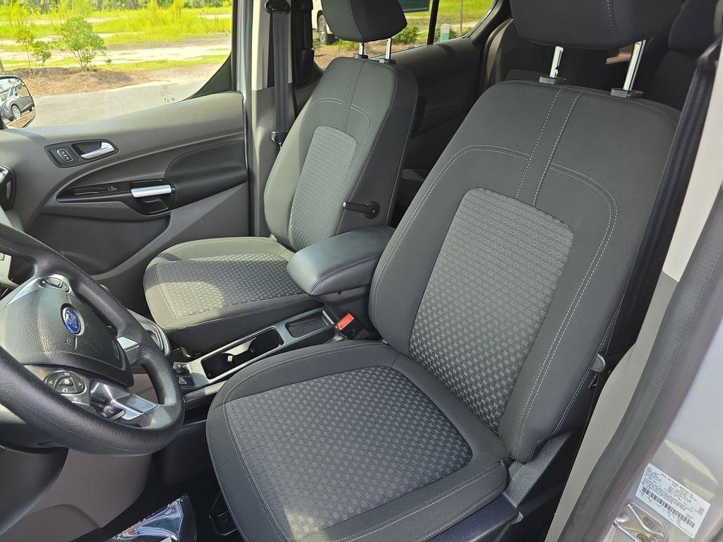 used 2023 Ford Transit Connect car, priced at $25,900