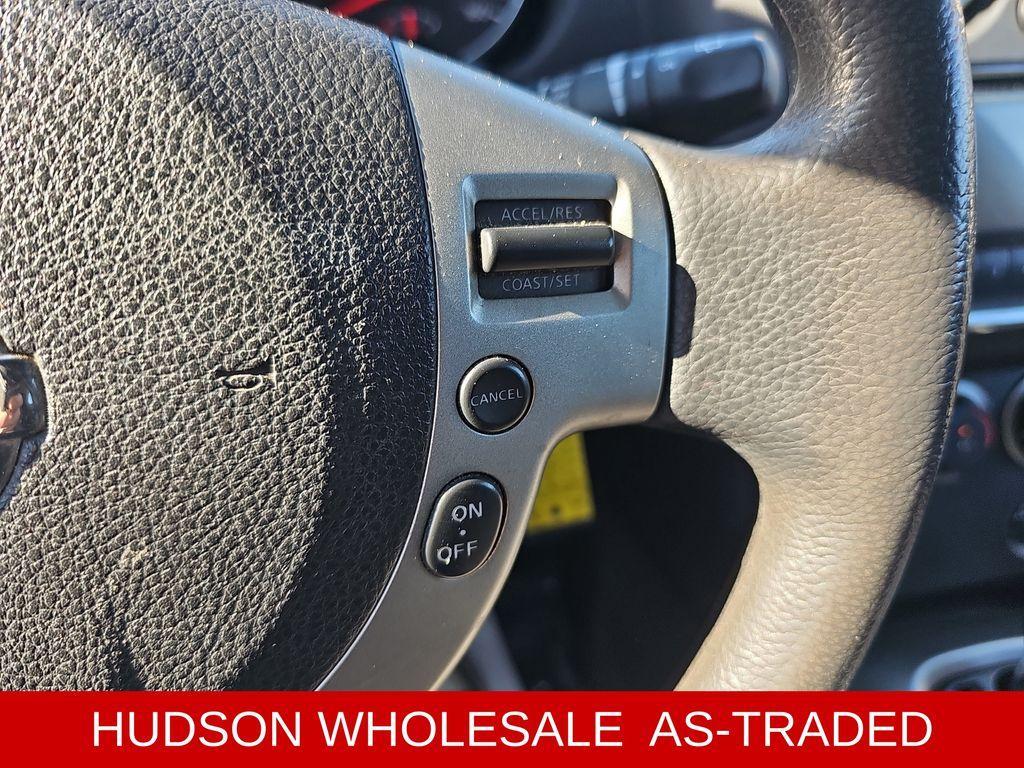 used 2015 Nissan Rogue Select car, priced at $3,900