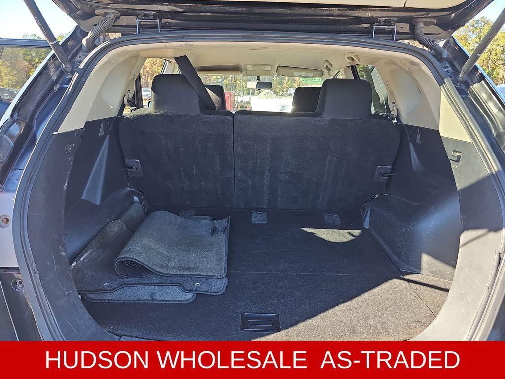 used 2015 Nissan Rogue Select car, priced at $3,900