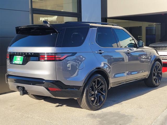 new 2025 Land Rover Discovery car, priced at $77,018