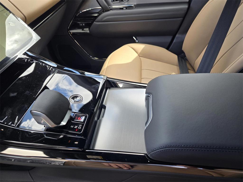 new 2025 Land Rover Range Rover Sport car, priced at $109,295