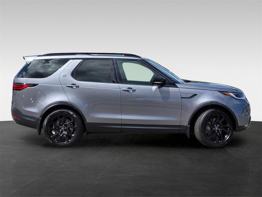 new 2025 Land Rover Discovery car, priced at $68,393