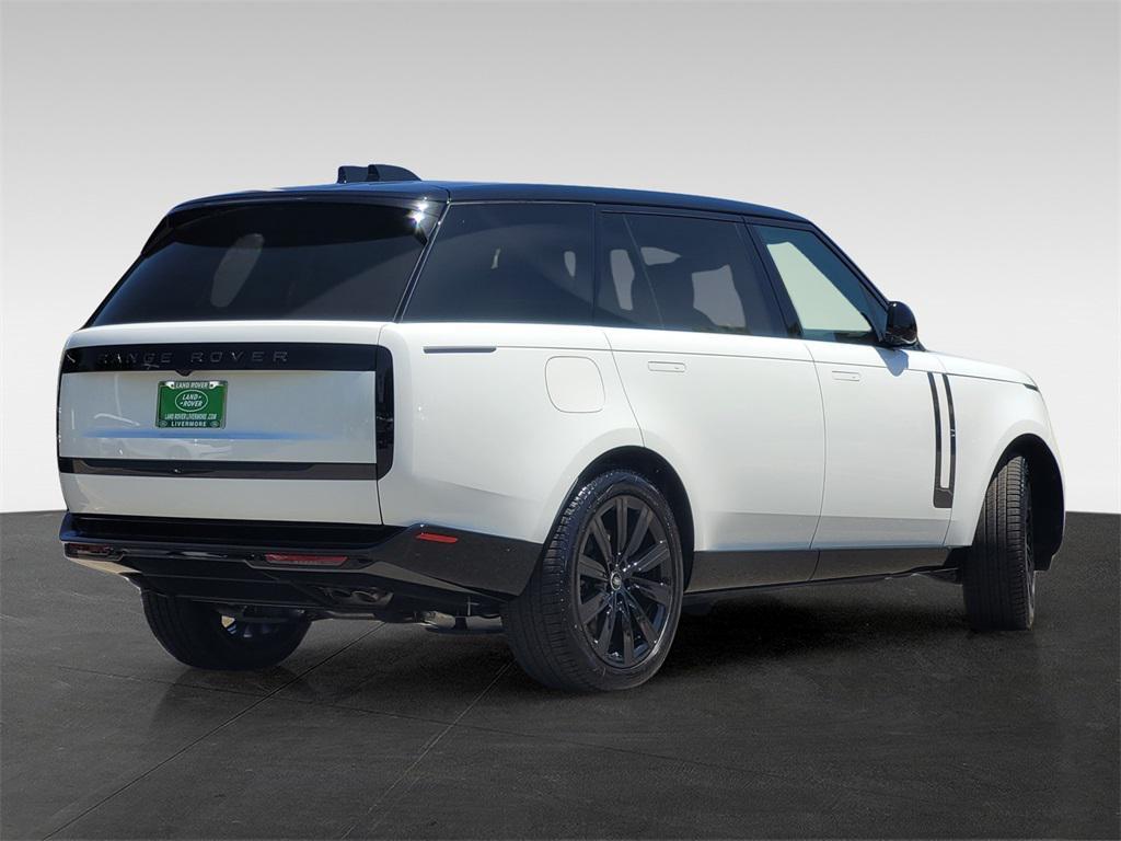 new 2025 Land Rover Range Rover car, priced at $152,010