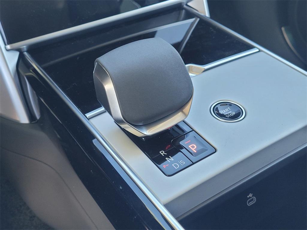 new 2025 Land Rover Range Rover car, priced at $156,710