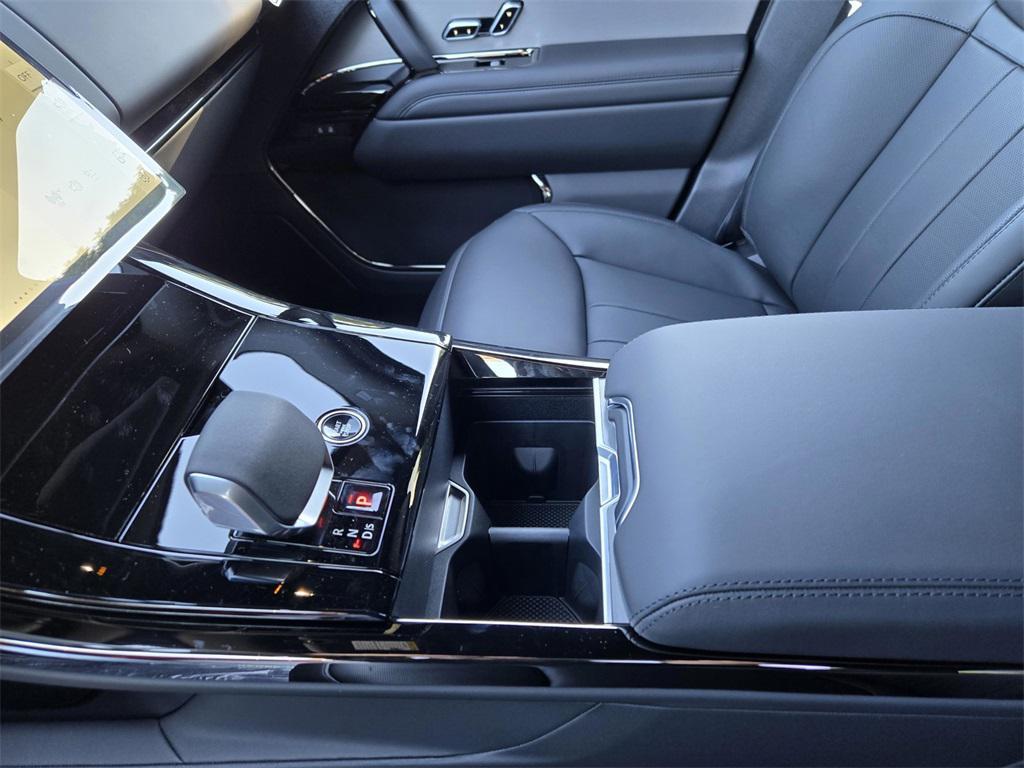 new 2025 Land Rover Range Rover Sport car, priced at $94,030