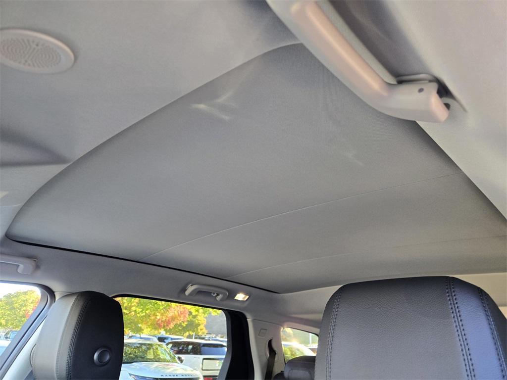 new 2025 Land Rover Discovery Sport car, priced at $55,513