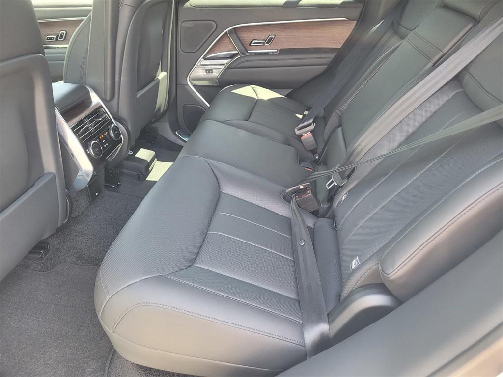 new 2025 Land Rover Range Rover car, priced at $144,315