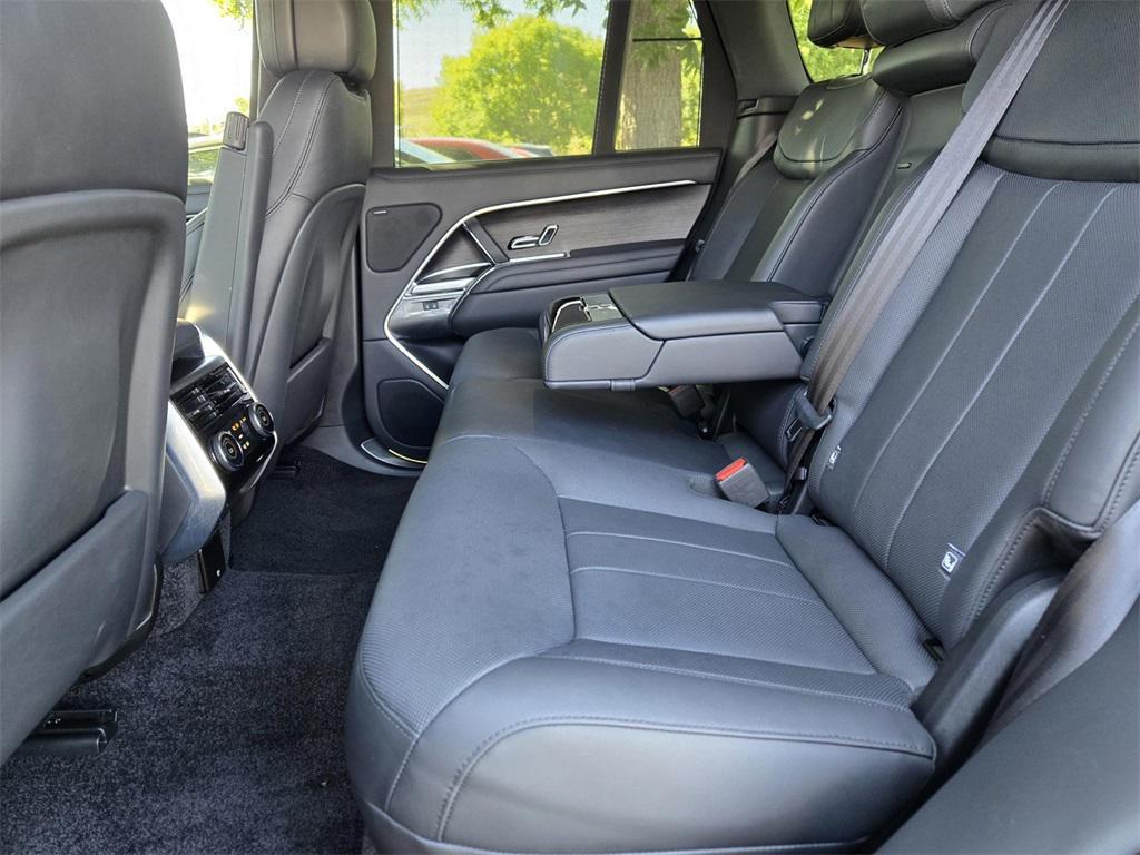used 2023 Land Rover Range Rover car, priced at $93,685