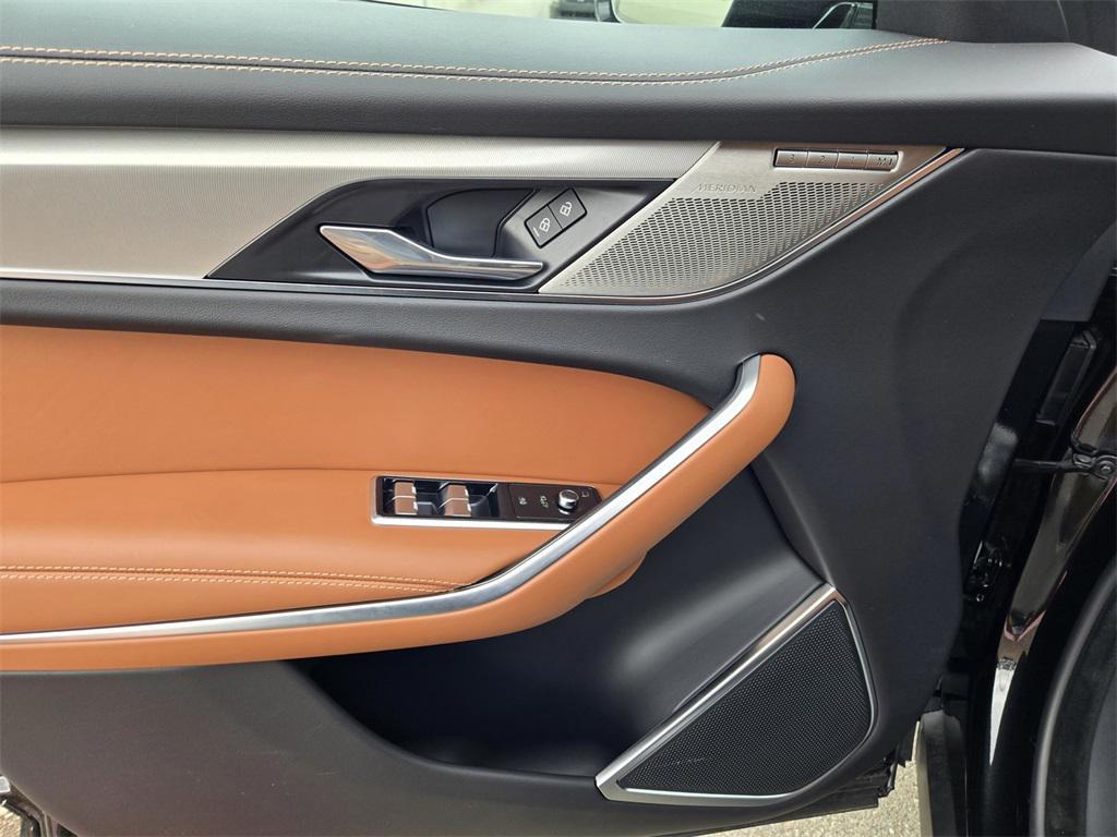 used 2025 Jaguar F-PACE car, priced at $59,988