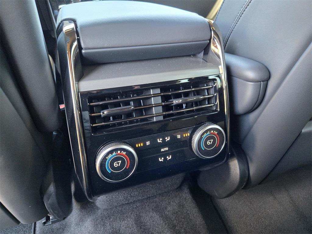 new 2025 Land Rover Range Rover Sport car, priced at $109,785