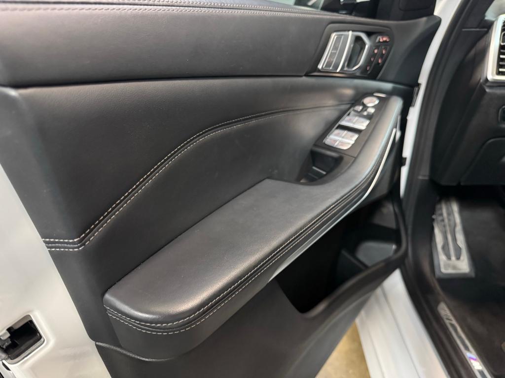 used 2022 BMW X7 car, priced at $48,588