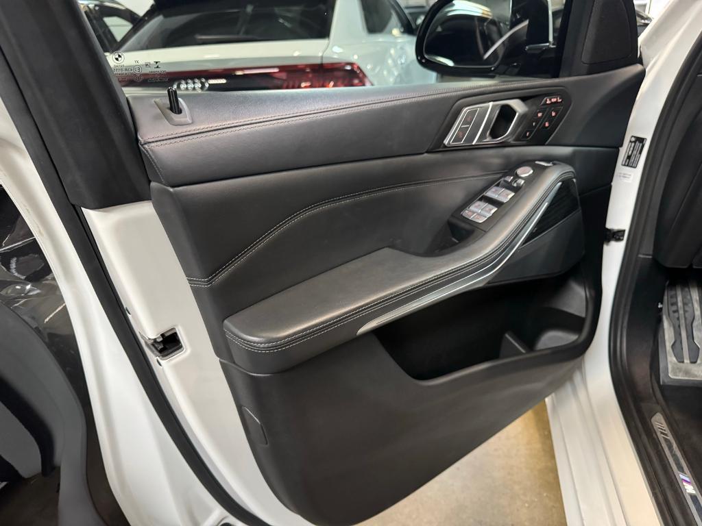 used 2022 BMW X7 car, priced at $48,588
