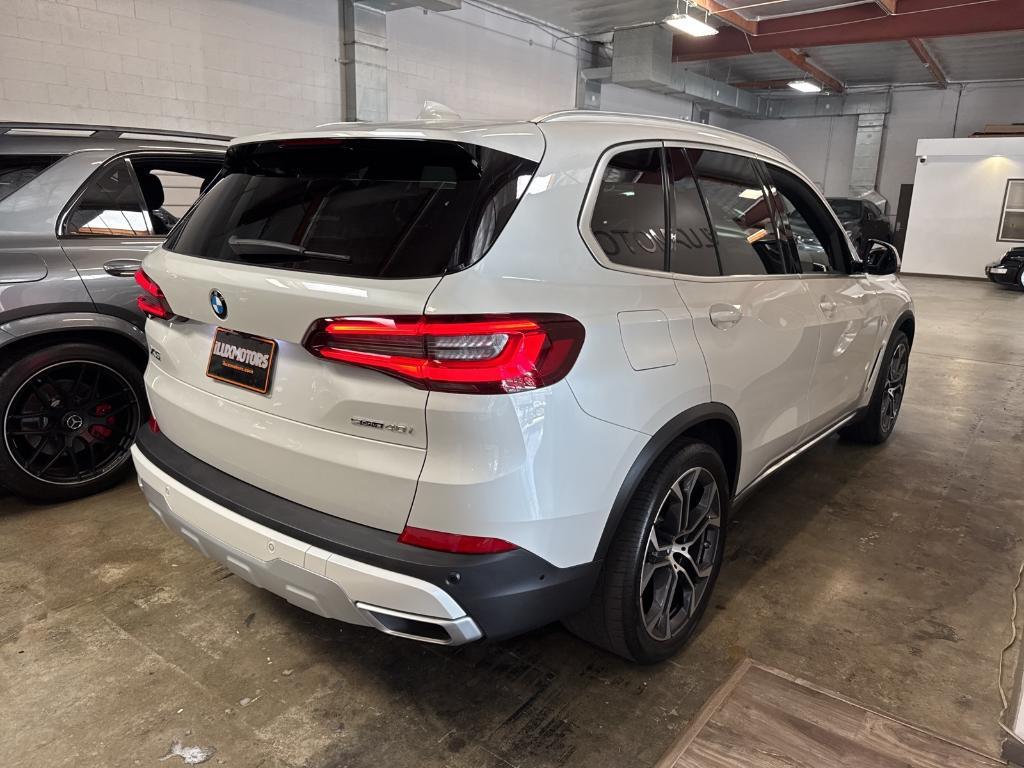 used 2022 BMW X5 car, priced at $40,444