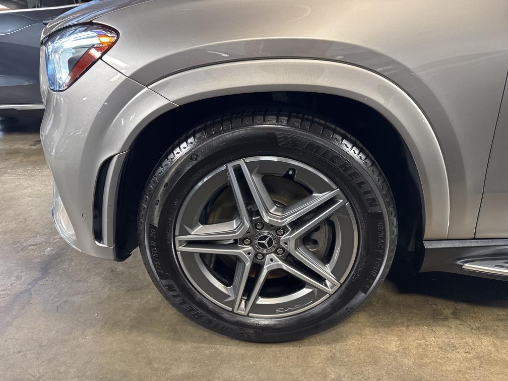 used 2021 Mercedes-Benz GLE 450 car, priced at $40,888