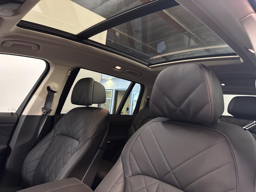 used 2023 BMW X7 car, priced at $61,555
