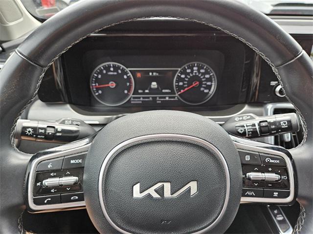 used 2022 Kia Sorento car, priced at $33,945