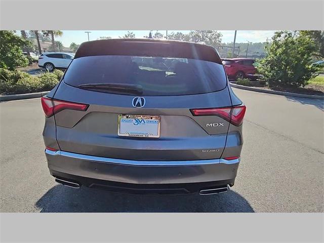 used 2022 Acura MDX car, priced at $43,809