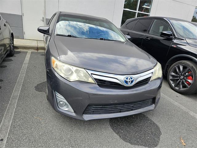 used 2013 Toyota Camry Hybrid car, priced at $11,114