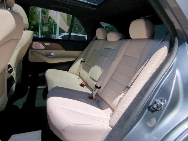 new 2025 Mercedes-Benz GLE 450 car, priced at $84,585