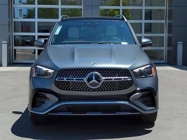 new 2025 Mercedes-Benz GLE 450 car, priced at $84,585