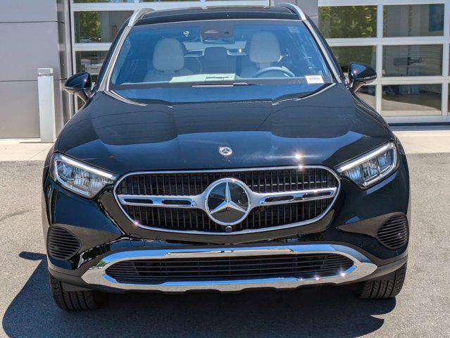 new 2024 Mercedes-Benz GLC 300 car, priced at $54,005