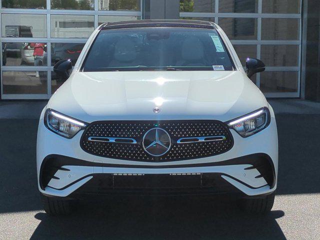new 2025 Mercedes-Benz GLC 300 car, priced at $67,955