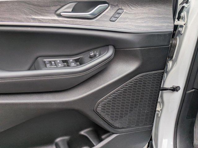 used 2024 Jeep Grand Cherokee L car, priced at $35,561