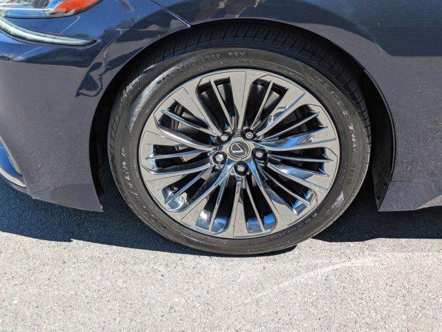used 2018 Lexus LS 500 car, priced at $34,526