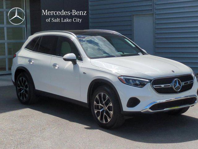 new 2025 Mercedes-Benz GLC 350e car, priced at $67,315
