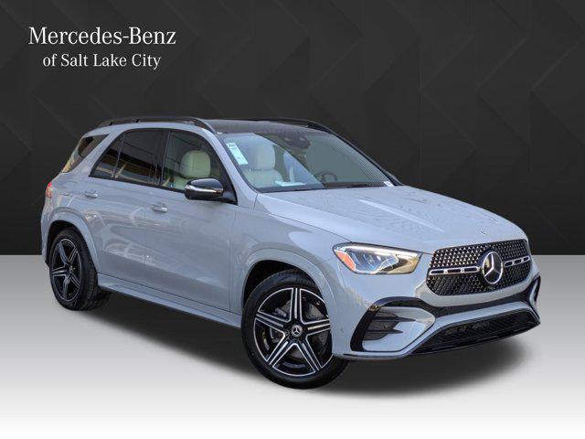 new 2025 Mercedes-Benz GLE 450 car, priced at $86,735
